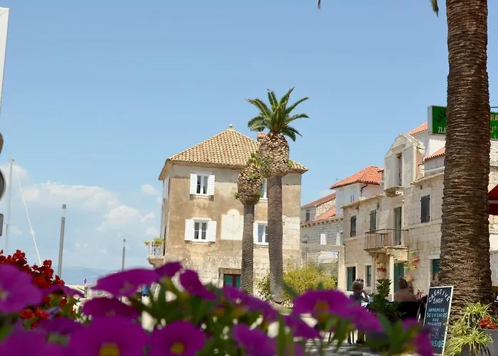 Castel Nonna Franka شقة