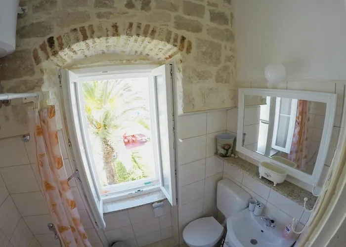 Castel Nonna Franka سوتيفان