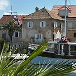 Castel Nonna Franka *