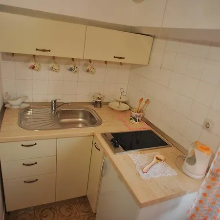Lägenhet Castel Nonna Franka *